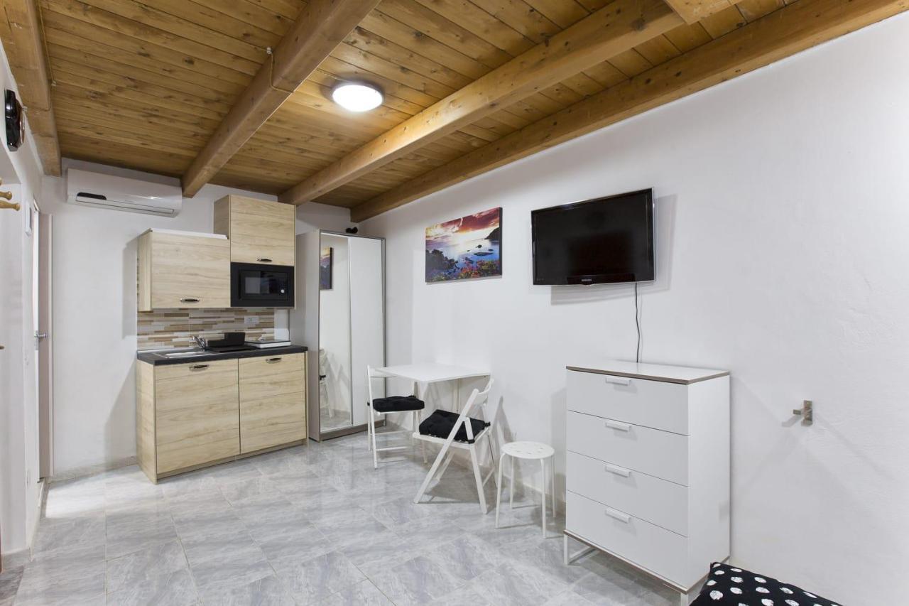 Majorca Studio Old Town Apartman Alghero Kültér fotó